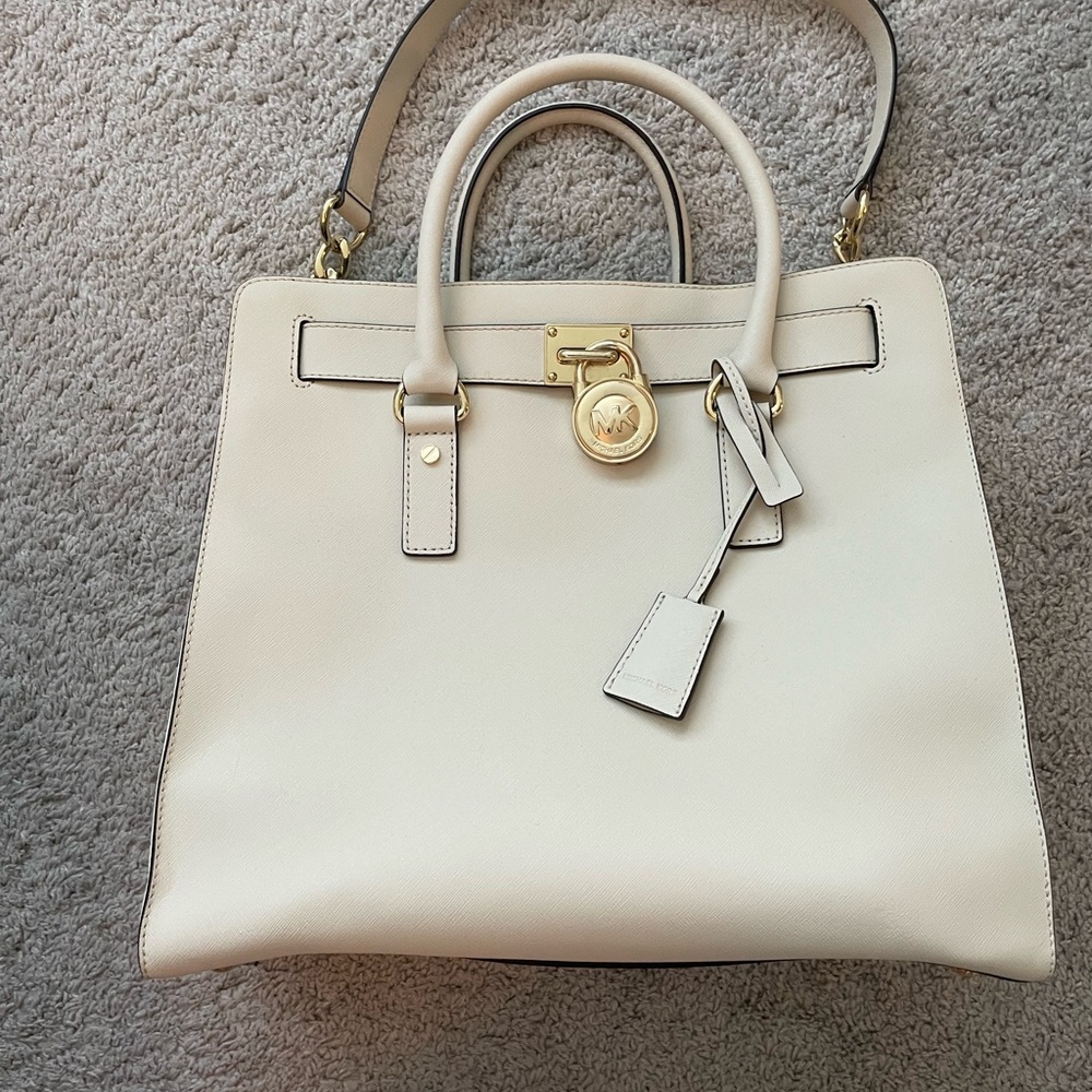 Michael Kors Cream Handbag
